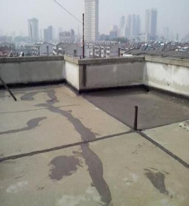 马鞍山漏水维修 楼顶漏水是什么原因，楼顶漏水维修方法是什么?